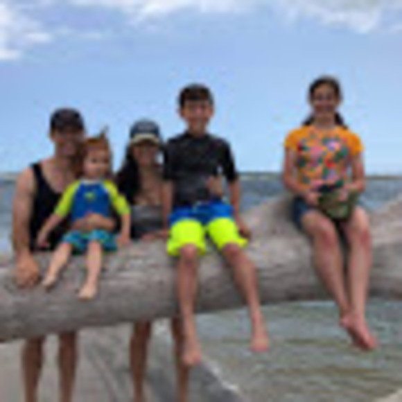 Meet your Posher, Jen - Picture 1 of 1